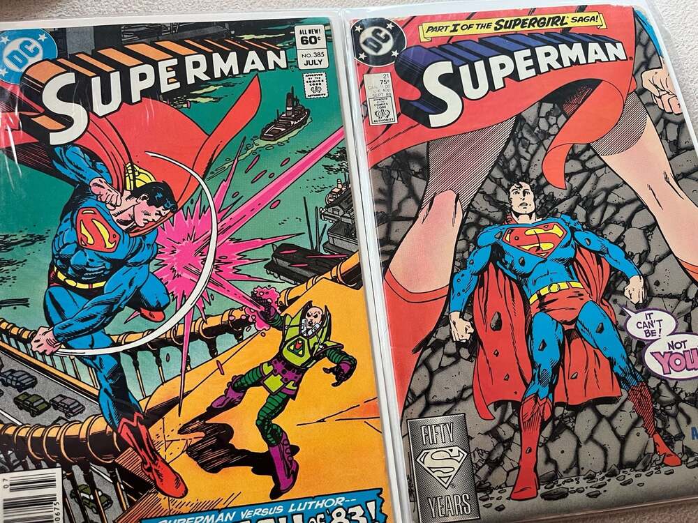 DC Comics Superman Issue #385 and Superman Issue #21 Bundle